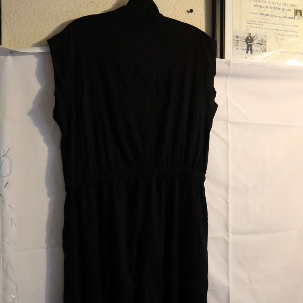 Hayes Sleeveless Jumpsuit Black Size XL Petite Short Story - Picture 9 of 12